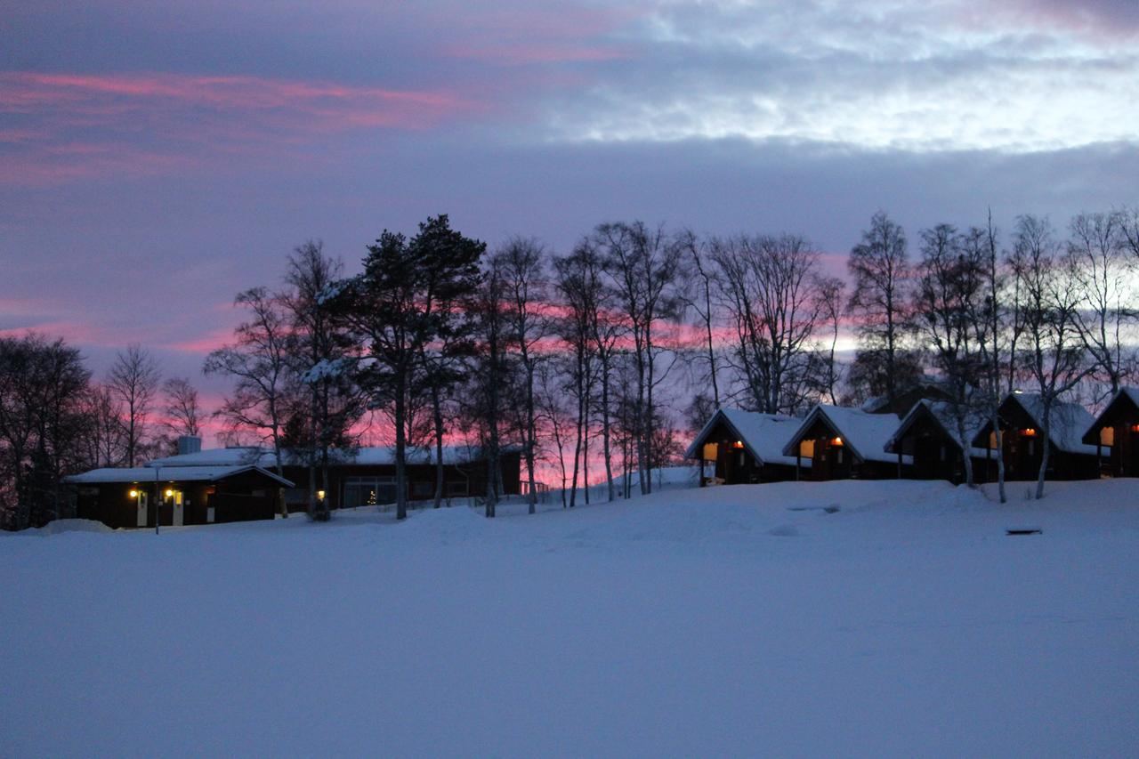 First Camp Froesoen-Oestersund エクステリア 写真